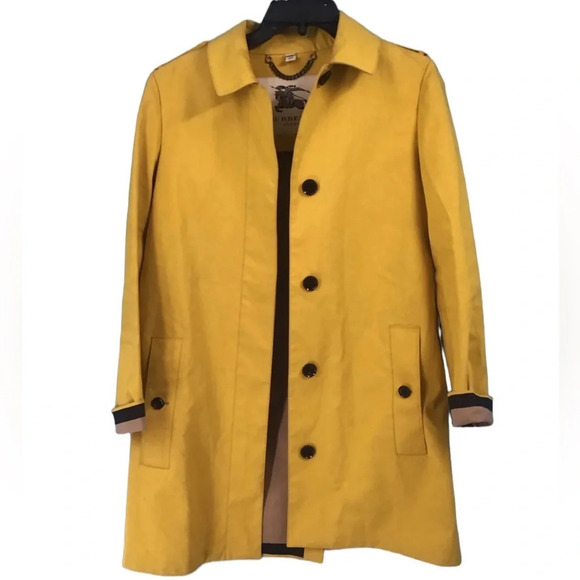 Burberry Women's Yellow Button Down Trench Coat Size-10 - Picture 3 of 9